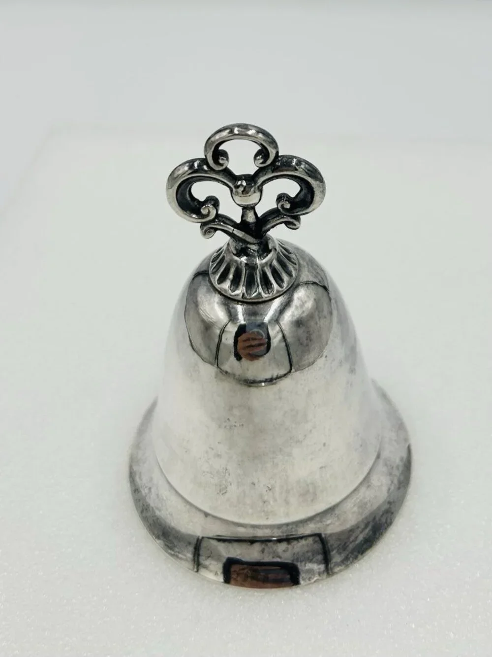 Vintage 1991 Kirk Stieff Silverplate Christmas Musical Bell Ornament First Noel